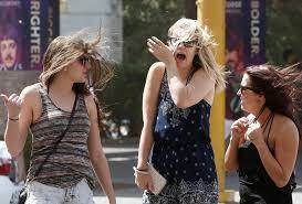 high wind 3 girls in Vegas