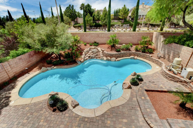 Homes for rent with a pool Summerlin west