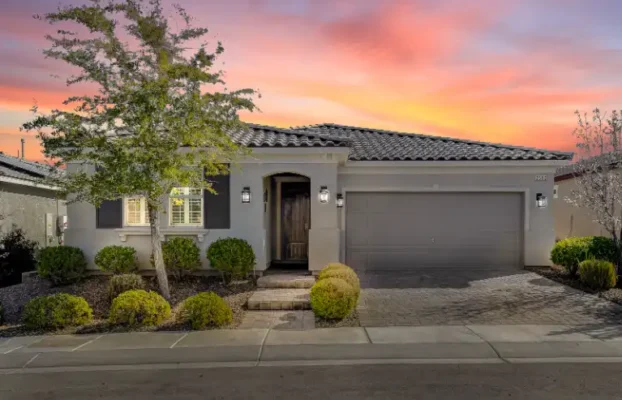 The Top 10 Reasons California Investors Are Focused on Las Vegas Real Estate 1 twilight residential photo in Las Vegas Nevada