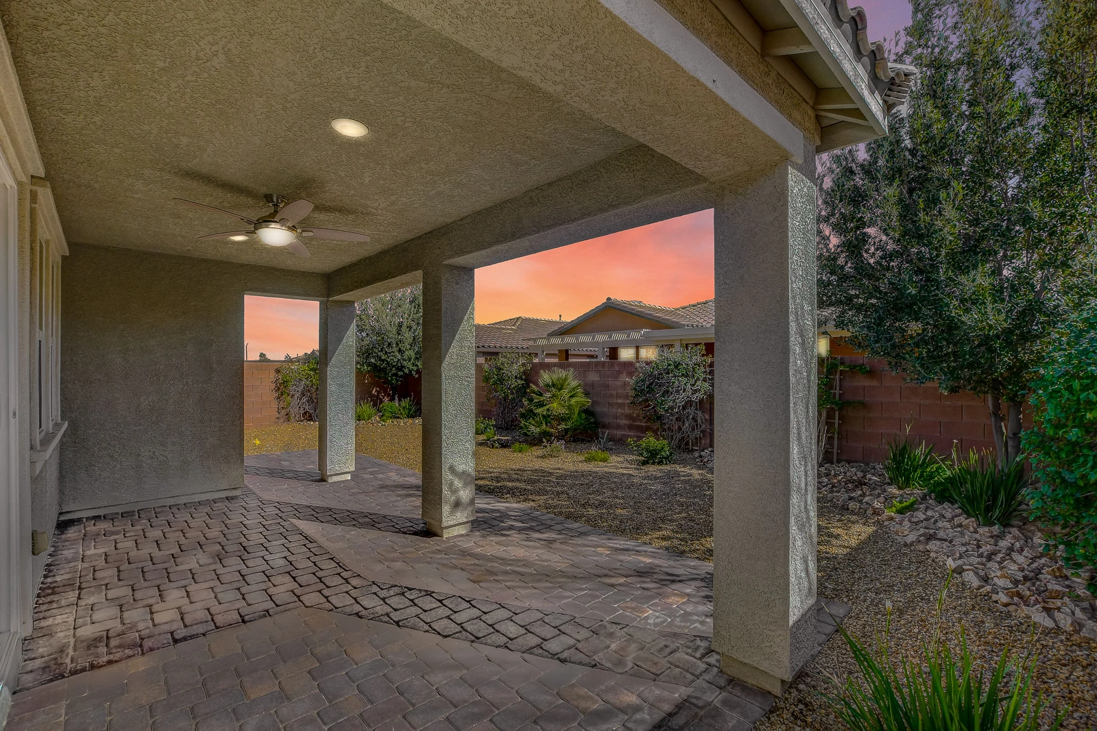 Las Vegas Investment Properties: Costs & Rental Examples